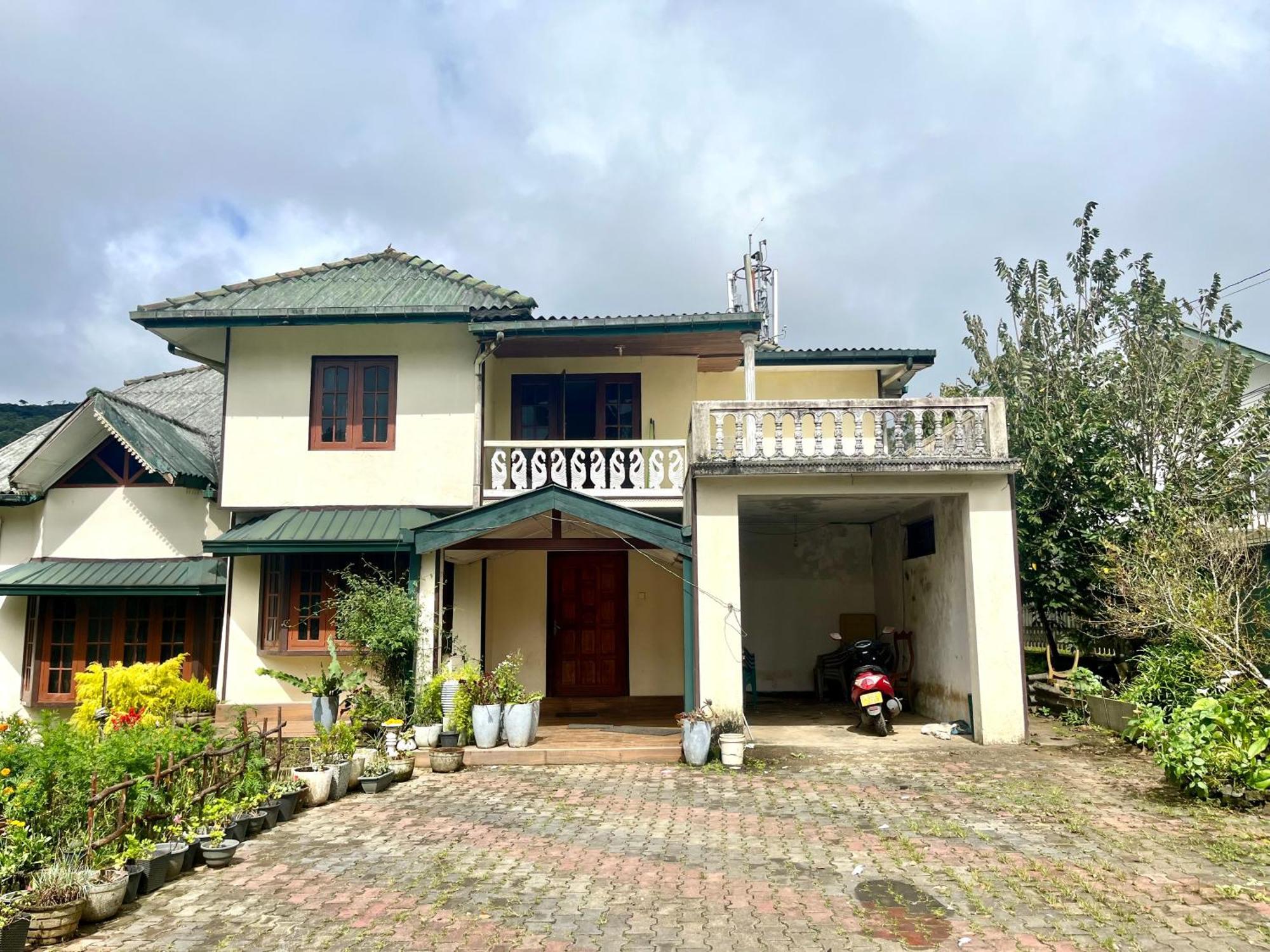Selis Manor Apartment นูวาราเอลิยา ภายนอก รูปภาพ
